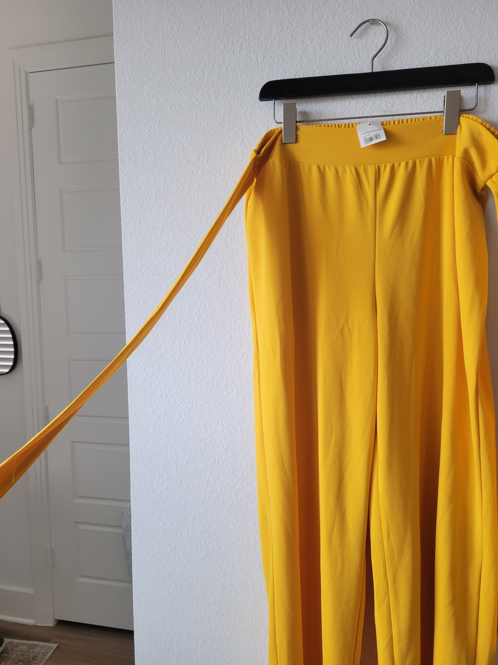 NWT Cato Plus Size Gold Stretch Pants With Tie - Picture 7 of 7